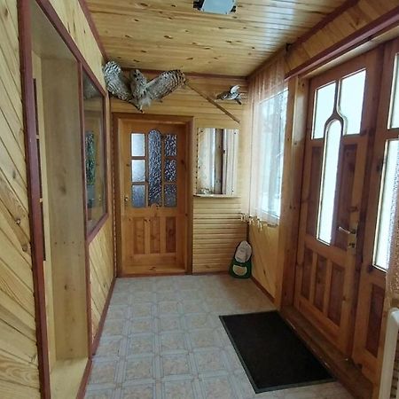 Villa Затишний Дім à Yaremtche Extérieur photo